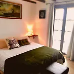 Penzion Mies De 3*