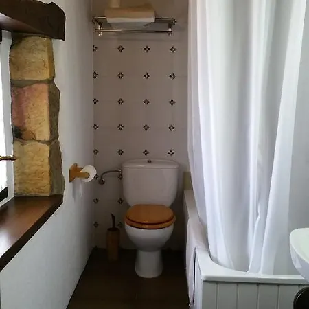 Mies De Fogadó