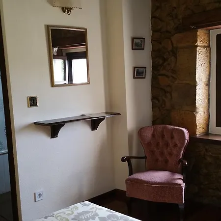 Fogadó Mies De 3*