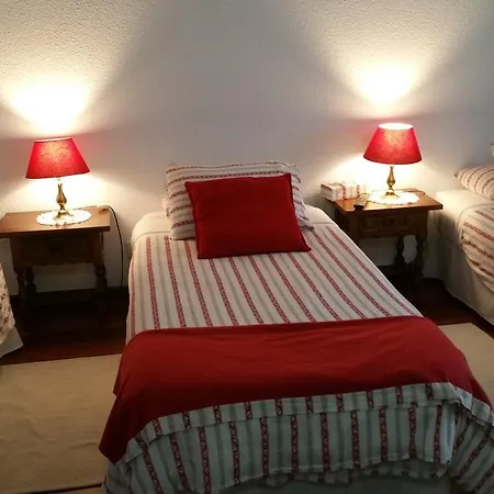 Mies De 3*